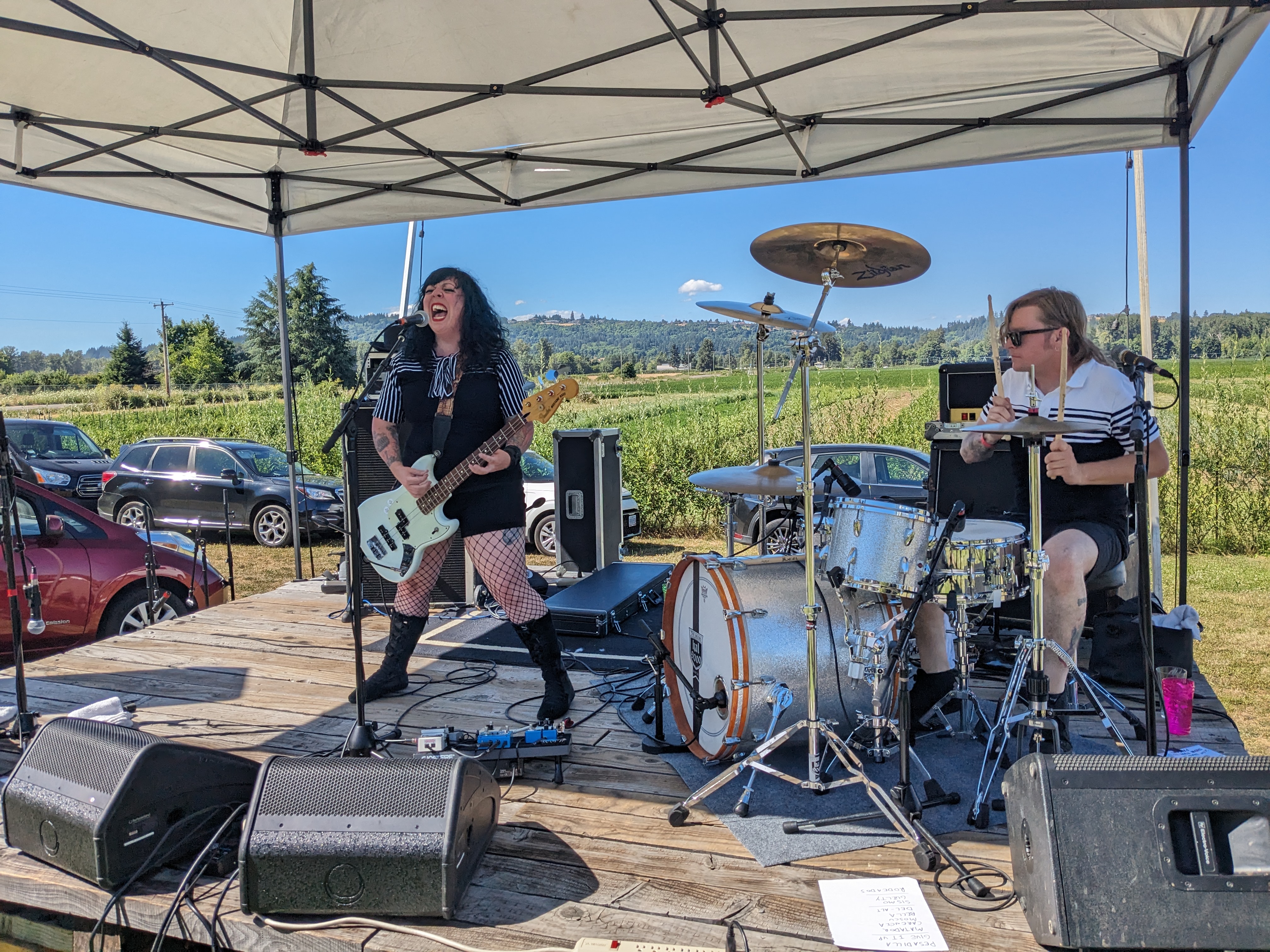 Two-piece punk band Cut-Rate Druggist plays onstage